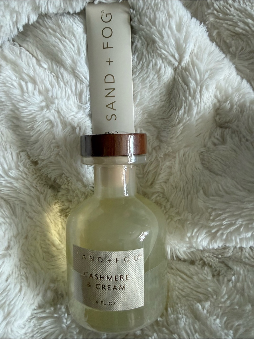 Sand & Fog-Cashmere & Cream- room reed diffuser